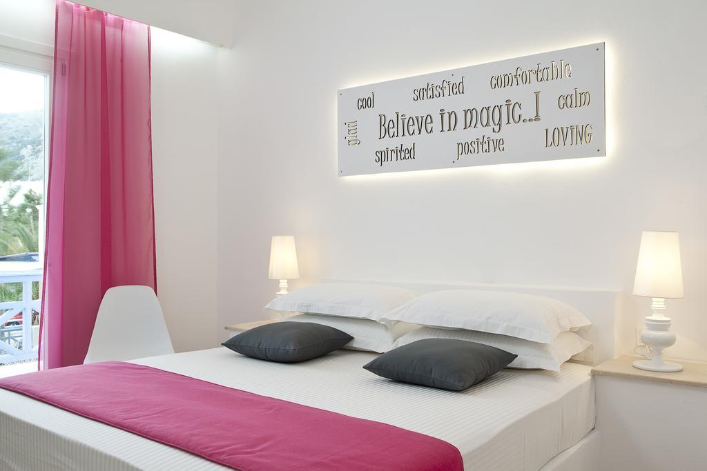 Hotel Acqua Vatos Santorini 3*