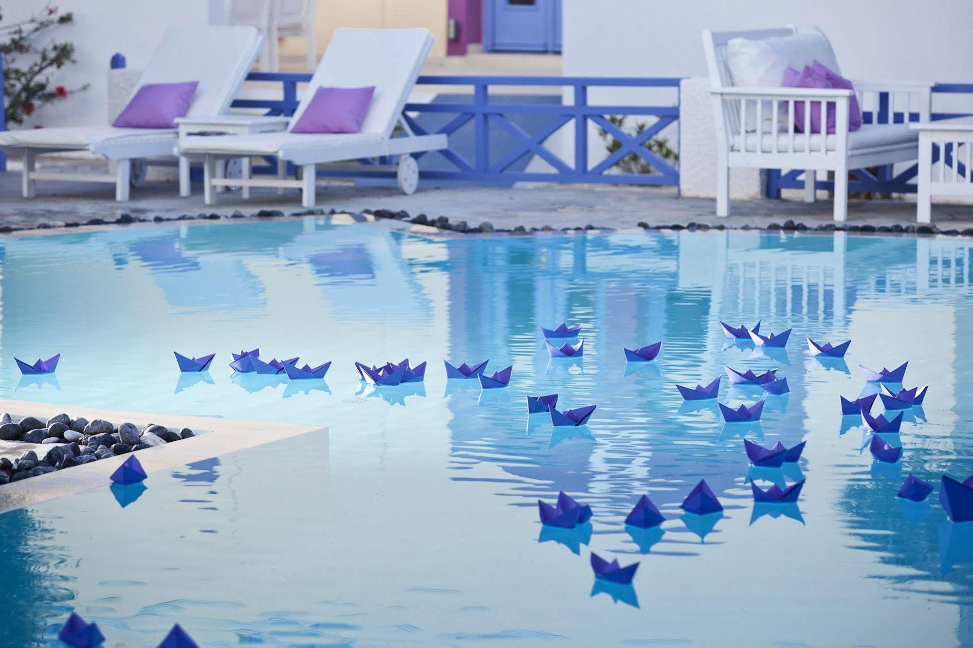 Acqua Vatos Santorini
